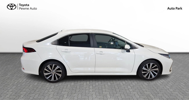 Toyota Corolla cena 109900 przebieg: 47791, rok produkcji 2022 z Boguchwała małe 79